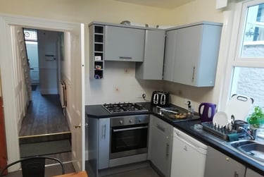 4 bed house, 8 Sea View Avenue, Lipson, Plymouth, PL48RU - Image 5